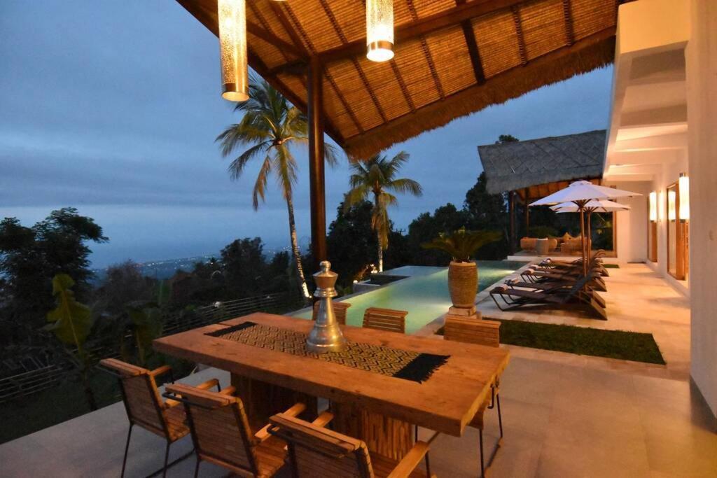 Bali Mimpi Luxurious Villa With Great Ocean Views! Ambengan ภายนอก รูปภาพ